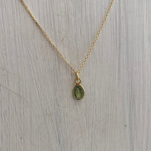Load image into Gallery viewer, Small stone pendant
