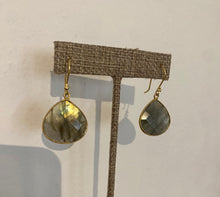 Load image into Gallery viewer, Labradorite dangle earrings
