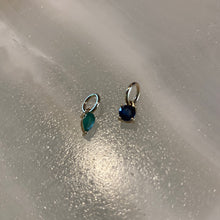 Load image into Gallery viewer, Emerald and Sapphire pendants
