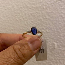 Load image into Gallery viewer, Blue Sapphire gold ring

