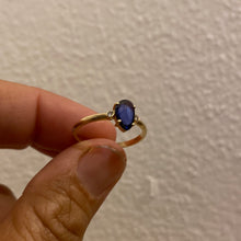 Load image into Gallery viewer, Blue Sapphire gold ring
